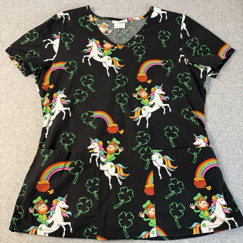 Scrubstar St Patrick's Day Scrub Top Unicorn Leprechaun Rainbow Gold Size Small - Picture 2 of 7